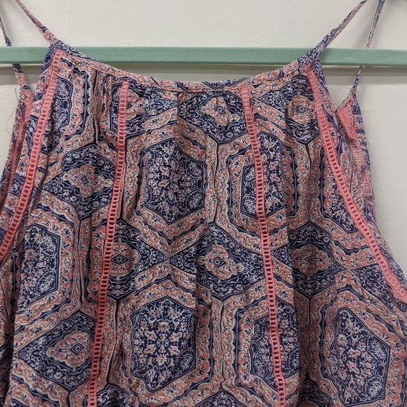 Multi Colored Tank (M) - Picture 2 of 6